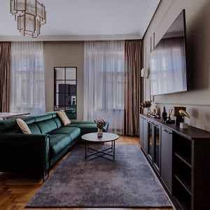 Crown Pearl - Wonderful Apartment, 110Scm, 4 Rooms